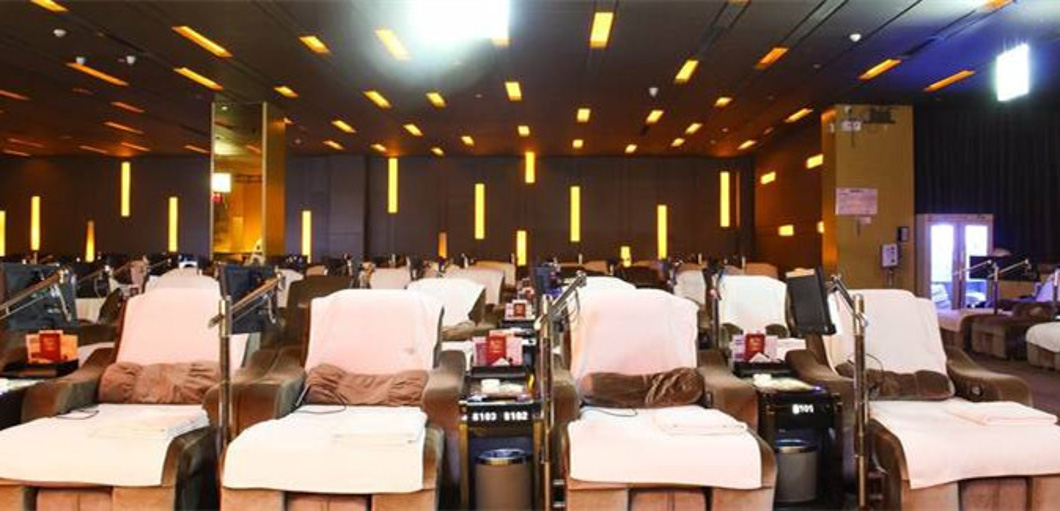 廣州夢(mèng)天湖酒店